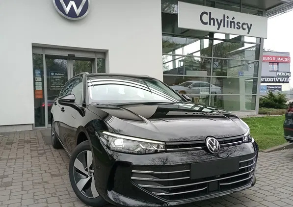 kolonowskie Volkswagen Passat cena 193500 przebieg: 10, rok produkcji 2024 z Kolonowskie